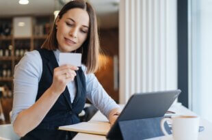 woman with online payment