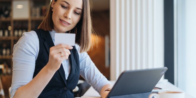 woman with online payment